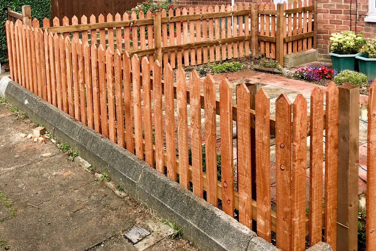 Fence & Decking